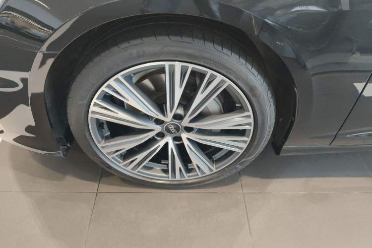 Used Audi A6L 2022 40 TFSI Luxury Dynamic Model
