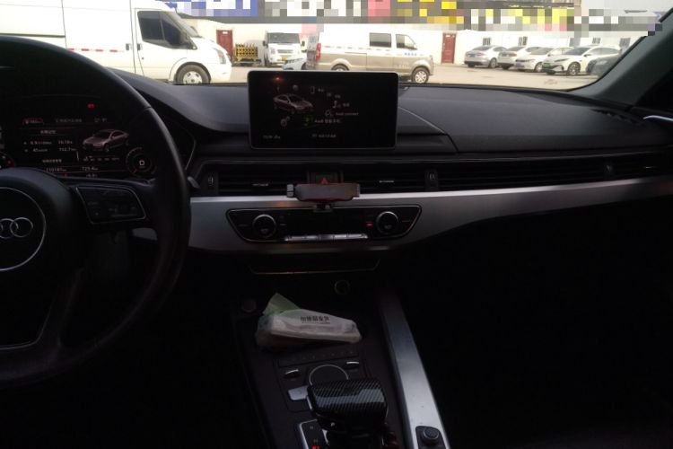 Used Audi A4L 2018 30th Anniversary Edition 40 TFSI Fashion Model