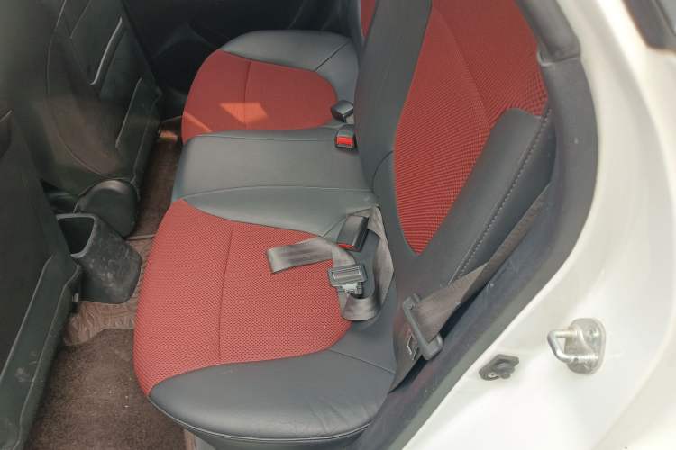 Used Hyundai Verna Ray 2014 1.4L Automatic GLX