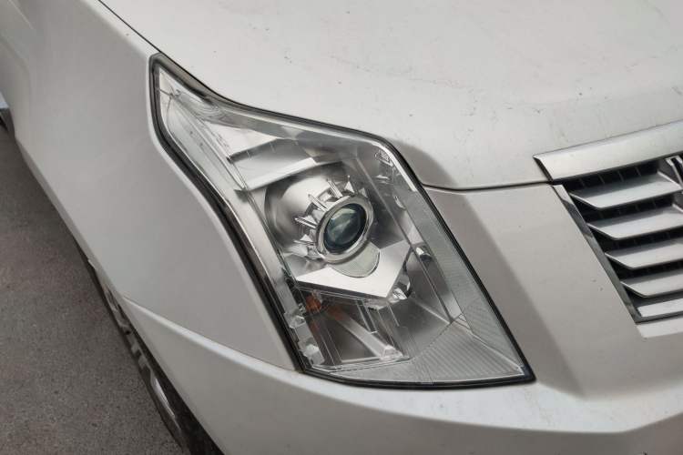 Used Cadillac SRX 2015 3.0L Elite Model
