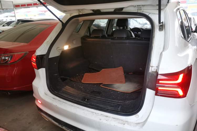 Used Roewe RX5 2019 20T Two-Wheel Drive Automatic Ali Smart Connectivity Platinum Edition