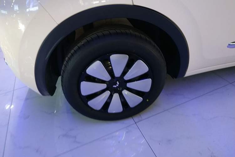 Used Wuling Bingo 2025 333 km Lingxi Connected Version