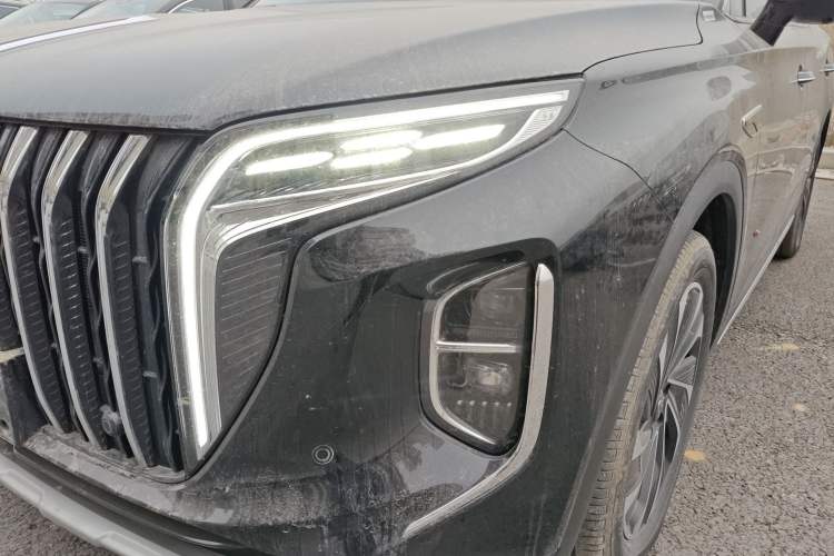 Used Hongqi HS7 PHEV 2024 2.0T PHEV Four-Wheel Drive Flagship Edition 6 Seats
