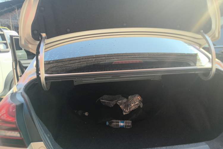 Used Geely Auto Emgrand 2021 UP 1.5L CVT Luxury Model
