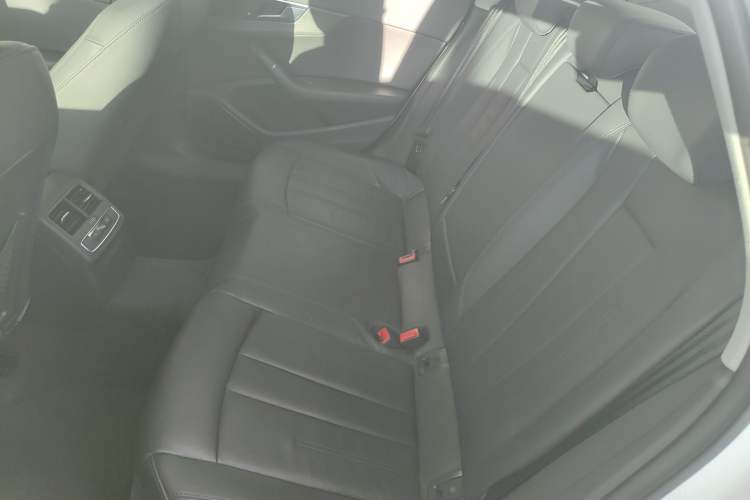 Used Audi A4L 2017 Plus 40 TFSI Style Edition