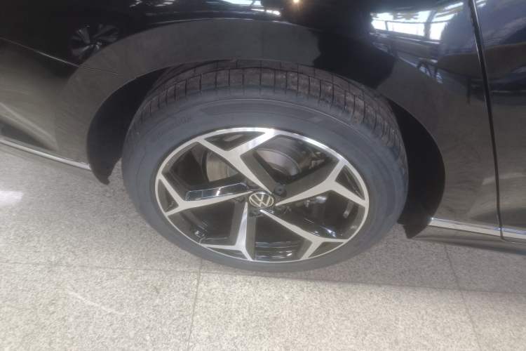 Used Volkswagen Magotan 2026 30 Million Vehicles Selected Model 380TSI DSG Luxury Edition
