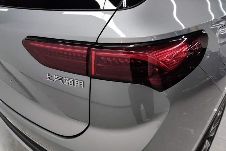 Used Buick Envision 2025 25T Entry-Grade Platinum Edition