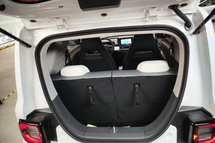 Used  Panda 2025 210km Panda Rider