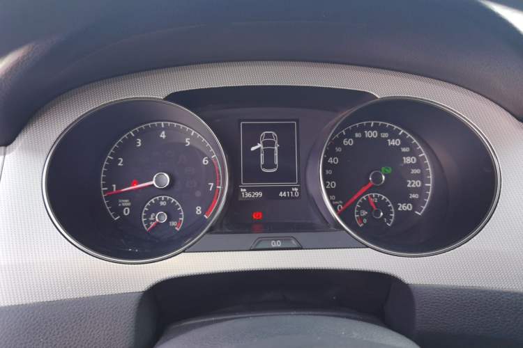 Used Volkswagen Golf Sportsvan 2019 1.6L Automatic Pure Model China V Standard
