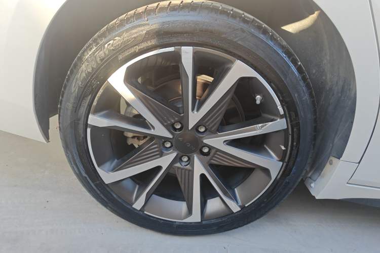 Used AION S Plus 2023 70 Intelligent Edition Lithium Iron Phosphate
