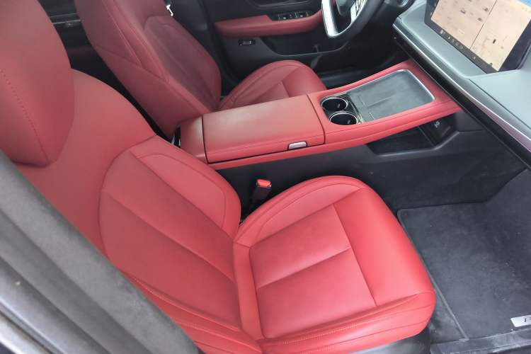 Used XPeng P7 2024 P7i 702 Max Pengyi Edition
