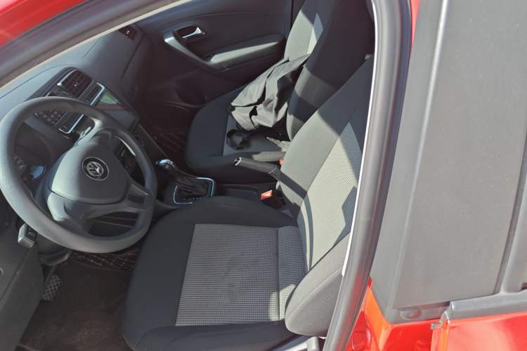 Used Volkswagen Polo 2018 1.5L Automatic Advanced Driving Model
