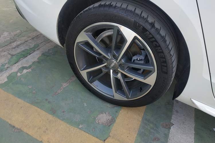 Used Audi A4L 2020 40 TFSI Fashion Dynamic Model
