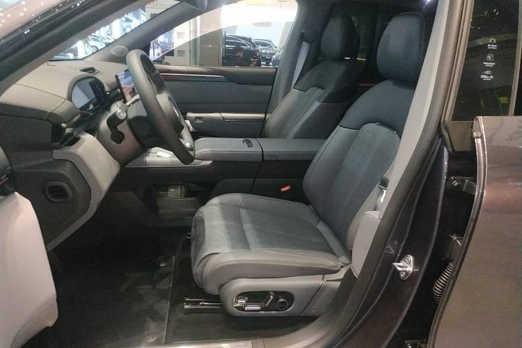 Used Zeekr 7X 2025 75 kWh Rear-Wheel Drive Intelligent Driving Version