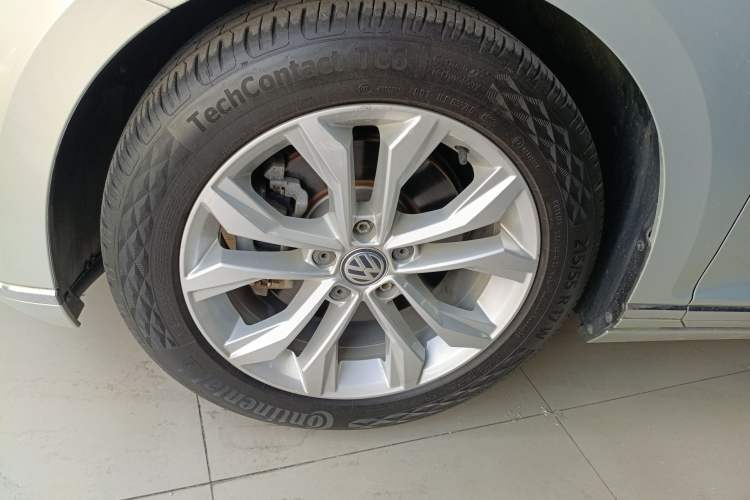 Used Volkswagen Magotan 2019 330TSI DSG Luxury Model China V Standard
