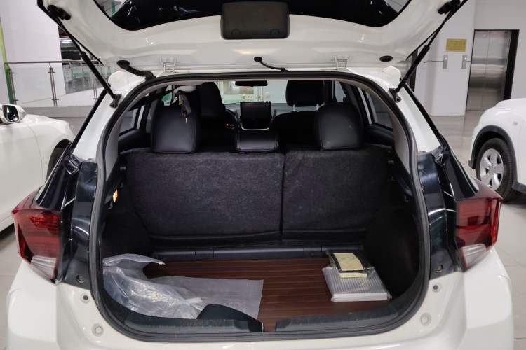 Used Toyota YARiS L 2021 X-Trail 1.5L CVT Leading Edition
