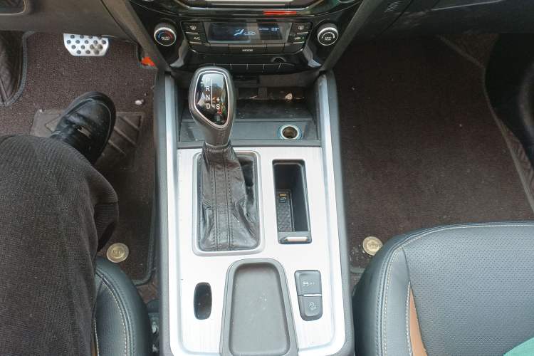 Used Geely Auto Vision X6 2016 1.3T CVT Luxury Model