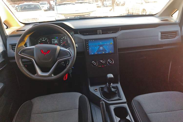 Used Wuling Zhengcheng 2022 2.0L Manual Entrepreneurial Version
