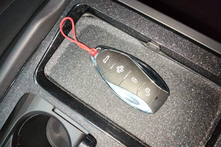 Used Hongqi H5 2024 1.5T DCT Smart Connect Flagship Edition