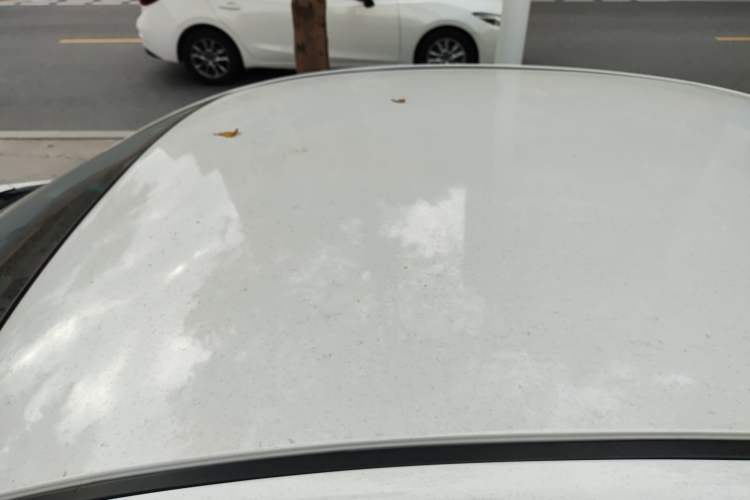 Used Mazda Mazda 3 Axela 2016 Sedan 1.5L Automatic Comfort Model
