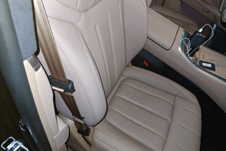 Used ONVO Luxeed L90 