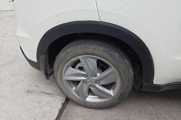 Used Honda Vezel 2020 1.5L CVT Elite Edition
