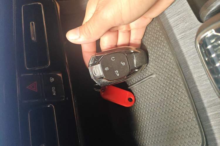 Used GAC Trumpchi ES9 2024 PHEV with 143 km Max
