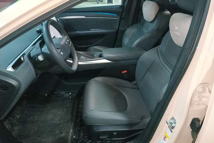 Used XPeng MONA M03 2024 620 with Ultra-Long Range
