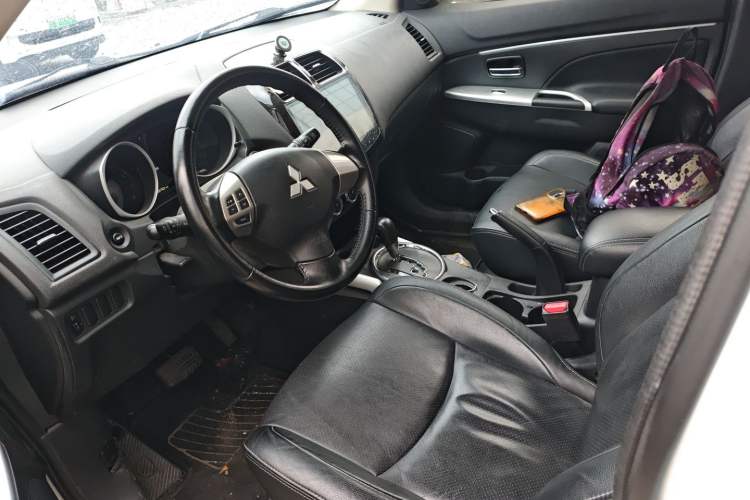 Used Mitsubishi ASX 2018 2.0L CVT Two-Wheel Drive Deluxe Edition
