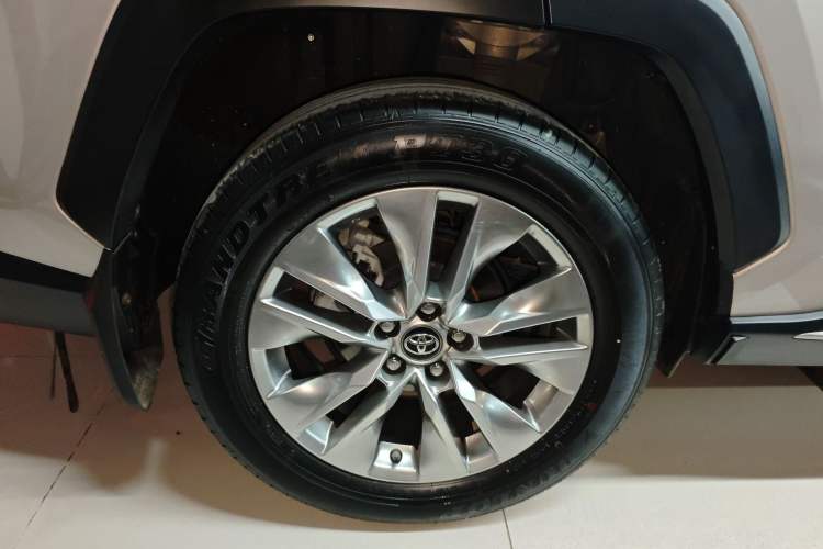 Used Toyota Wildlander 2022 2.0L CVT Two-Wheel Drive Luxury Edition
