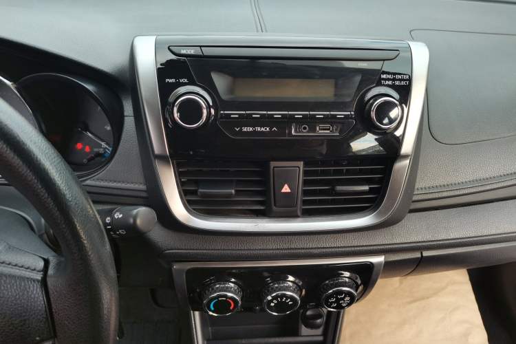 Used Toyota YARiS L 2019 1.5E CVT Dynamic Edition China VI compliant
