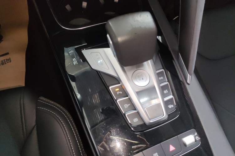 Used BYD Song Pro New Energy 2019 EV High-Power Luxury Model
