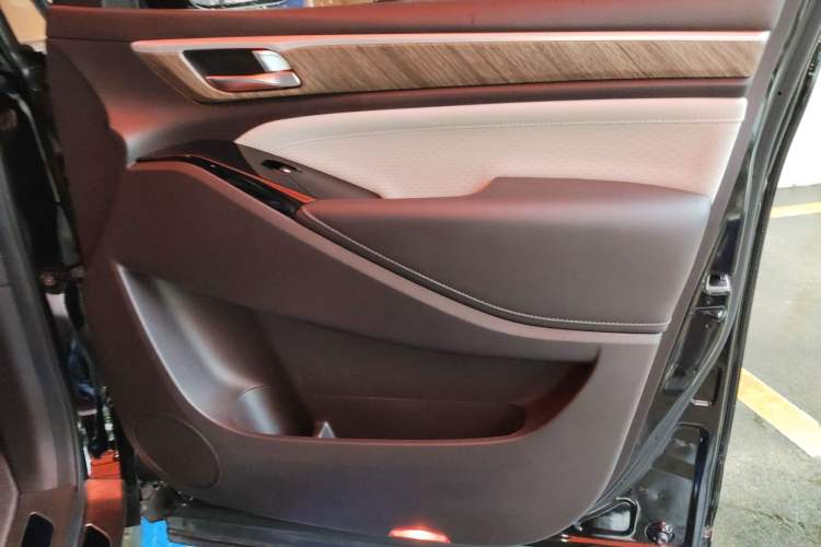 Used GAC Trumpchi M8 2021 Lingxiu Series 390T Deluxe Edition
