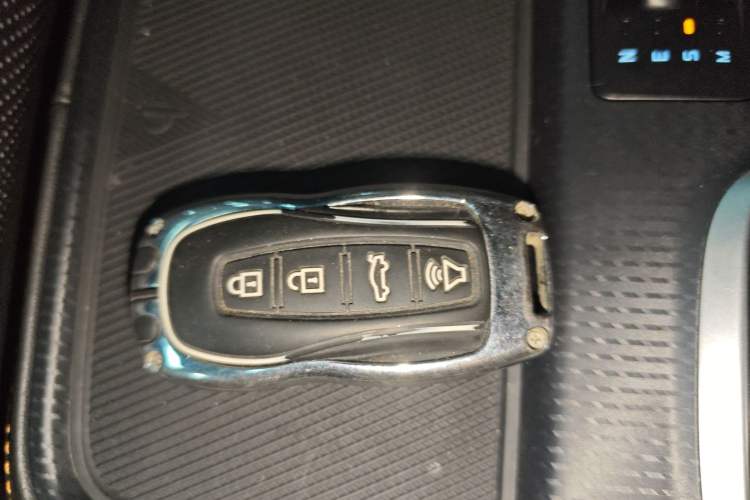 Used Ford Equator 2023 EcoBoost 225 Obsidian Orange Edition Prestige 7-Seater (2/2/3)