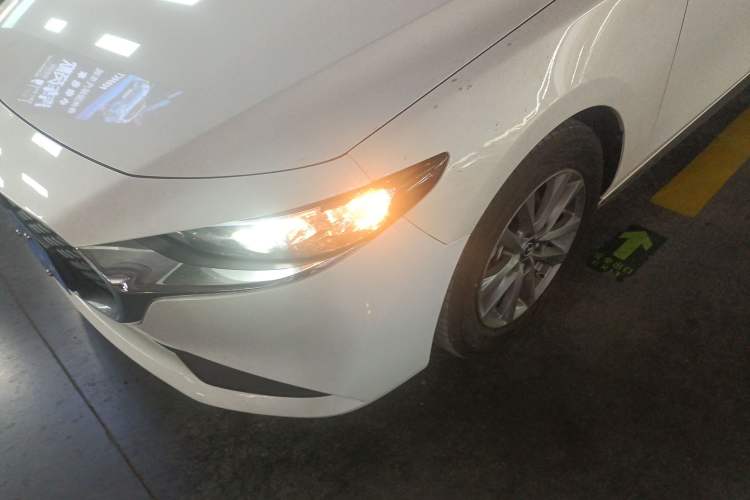 Used Mazda Mazda 3 Axela 2023 1.5L Automatic Zhiyue Edition
