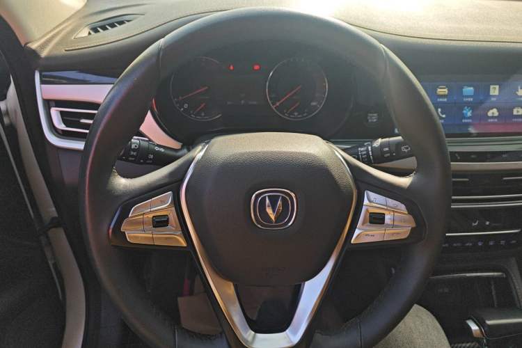 Used Changan CS35PLUS 2018 1.6L Automatic Changlian Edition China V Standard
