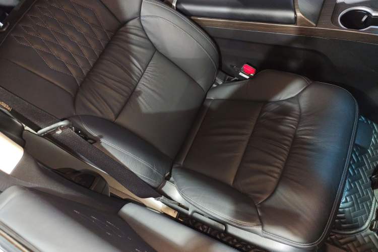 Used Honda Elysion 2022 2.0L eHEV Luxury Edition