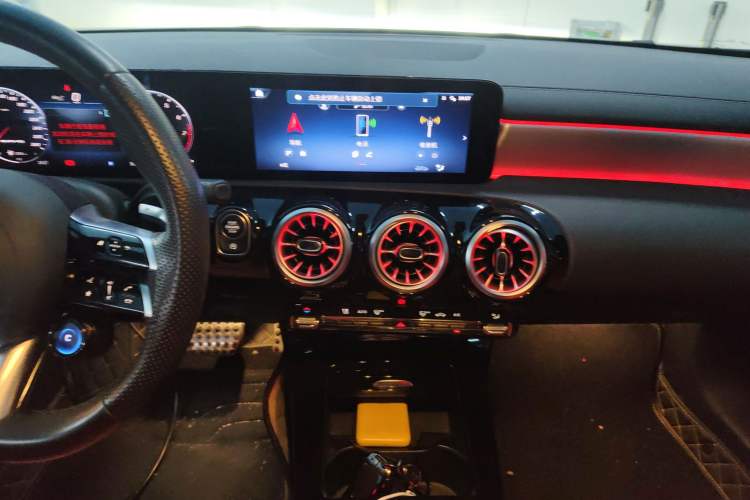 Used Mercedes-Benz A-AMG 2024 AMG A 35 L 4MATIC
