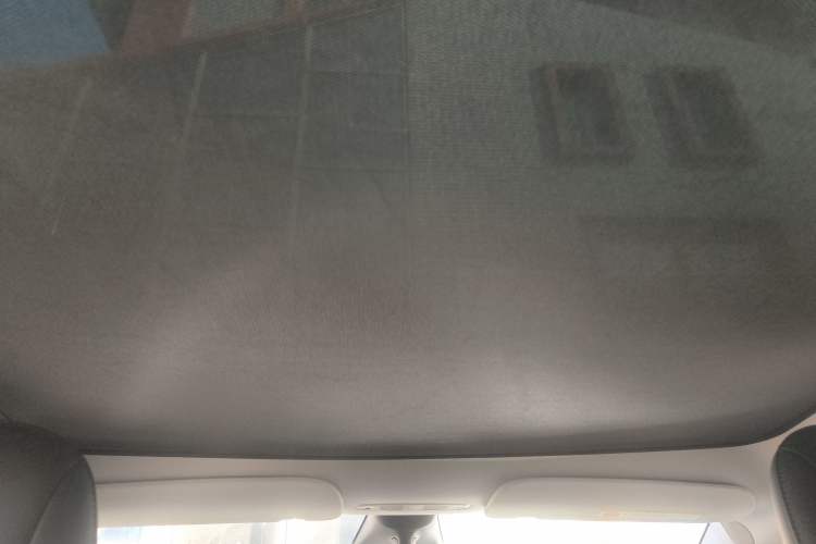 Used Tesla Model Y 2021 Long-Range All-Wheel-Drive Version 3D7
