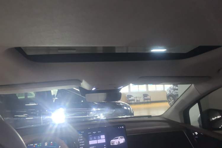 Used BYD Xia 2025 DM-i 1.5T 180km Beyond Edition