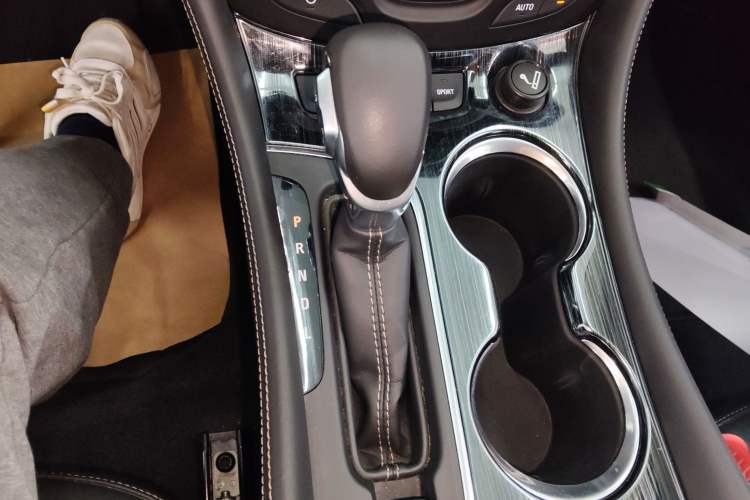 Used Buick Envision 2017 28T Four-Wheel Drive Elite Model
