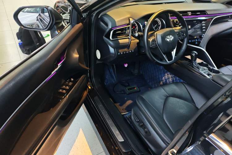 Used Toyota Camry 2018 2.5G Luxury Edition
