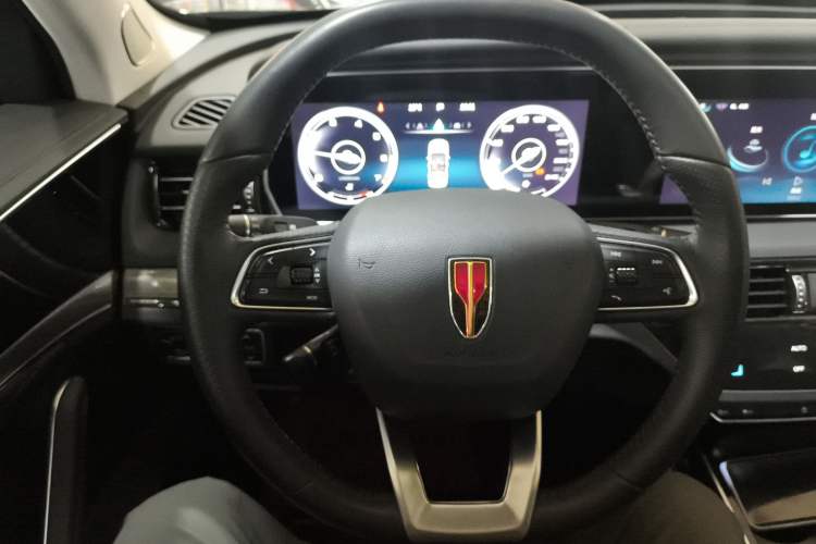 Used Hongqi HS5 2022 Facelifted Version 2.0T Smart Connect Flagship All-Wheel-Drive Edition
