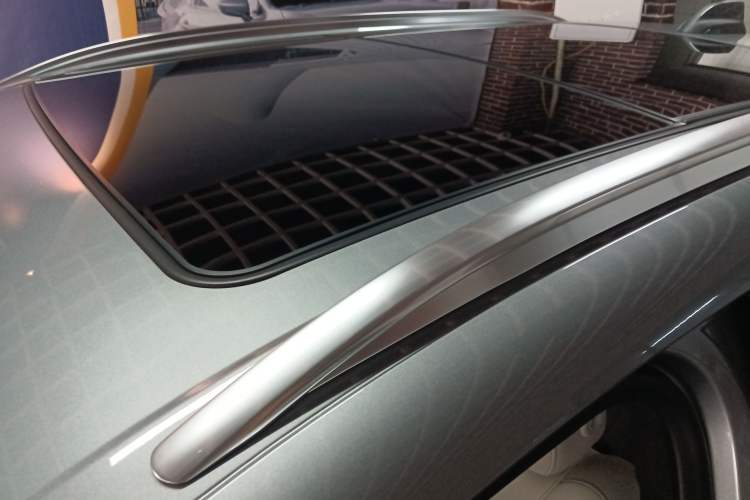 Used Cadillac GT4 2023 25T Prestige Version
