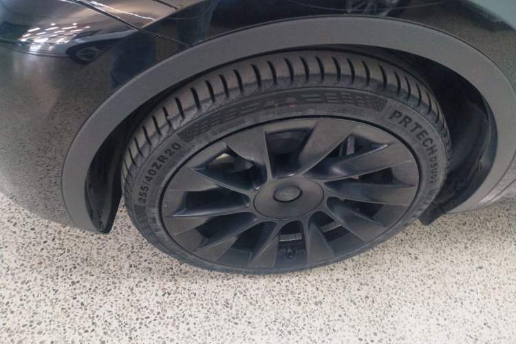 Used Tesla Model Y 2021 Standard Range Rear-Wheel Drive Version