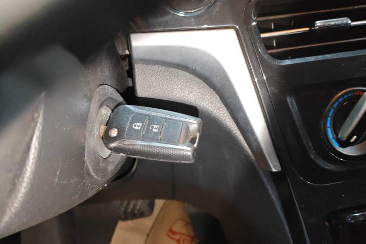 Used Venucia T70 2018 2.0L CVT Smart Edition