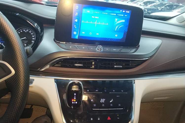 Used Buick GL8 2021 Land Cruiser Executive Class 652T Comfort Model