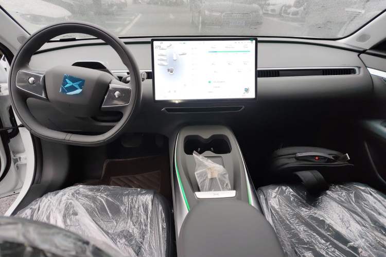 Used XPeng MONA M03 2025 620 Ultra-Long Range Plus
