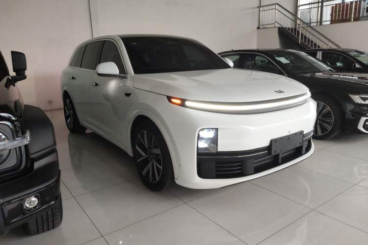 Used Li Auto L7 2023 Pro Model
