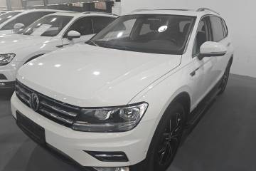 Used Volkswagen Tiguan L 2019 Revised 330TSI Automatic Two-Wheel Drive Smart & Luxury Edition China VI Standard